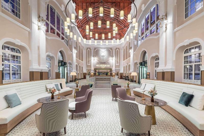 Canfranc Estacion Royal Hideaway Hotel 外观 照片