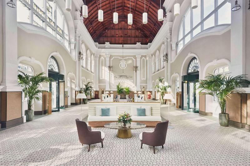 Canfranc Estacion Royal Hideaway Hotel 外观 照片