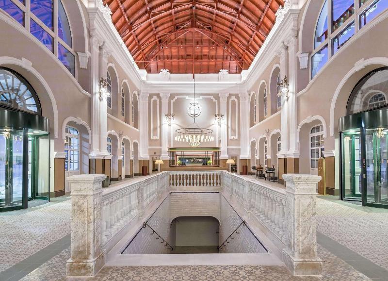 Canfranc Estacion Royal Hideaway Hotel 外观 照片